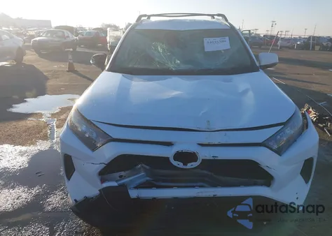 2019 Toyota Rav4 Le z USA, uszkodzony, nr VIN JTMK1RFV9KD022703